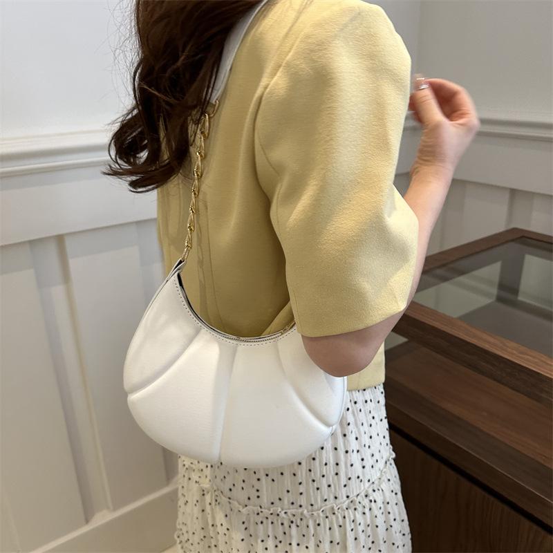 Trendy New Spring and Summer Versatile Niche Design High-quality Texture Popular Underarm Crossbody Bag