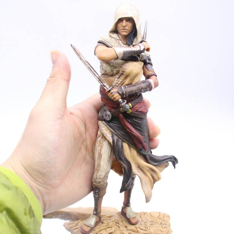 Assassin's Creed Personagens Aya e Bayek 25cm Estátua de PVC de Alta Qualidade Figura de Ação Modelo Brinquedos