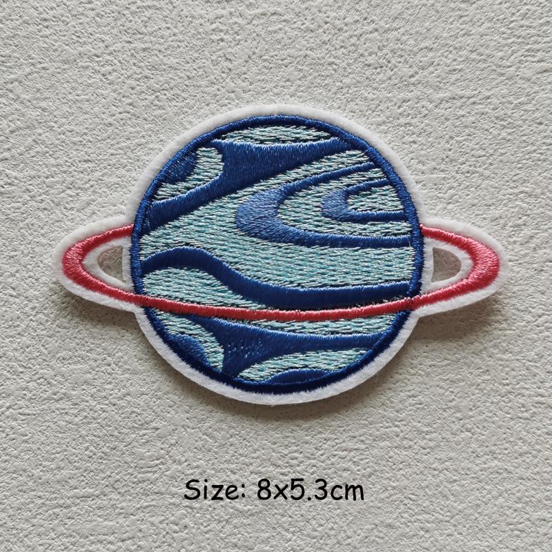 

Нашивка с изображением ракеты «Чужая планета», железная вышитая нашивка на солнце, астронавт, реактивный самолет, нашивка «метеорит», ткань, новый аксессуар для одежды, сделай сам, с теплопередачей 8x5.3 cm