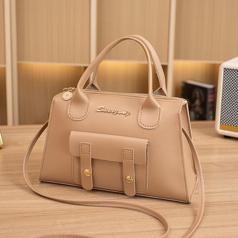 

Women s bag new Korean version of beautiful fashion simple solid color messenger small square bag niche design shoulder bag абрикосовий