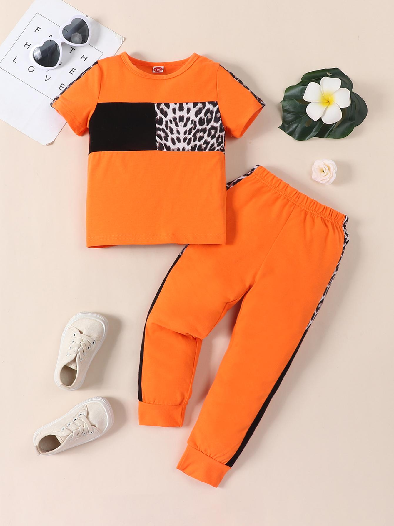 

Girls orange and leopard print short-sleeved shirt and pants set, suitable for ages 2-7 130 помаранчевий