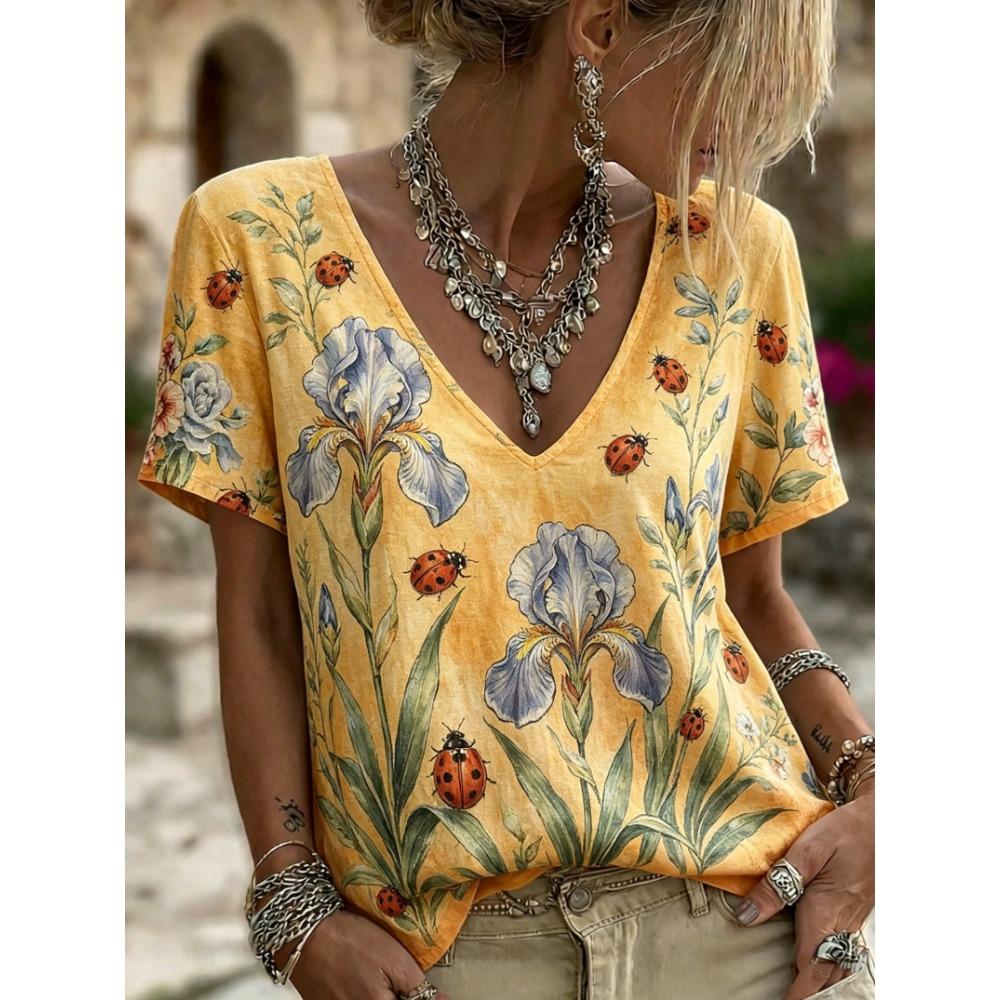 Women s V-Neck Yellow Floral & Ladybug Print Short Sleeve T-Shirt, Casual Tops for Spring & Summer S