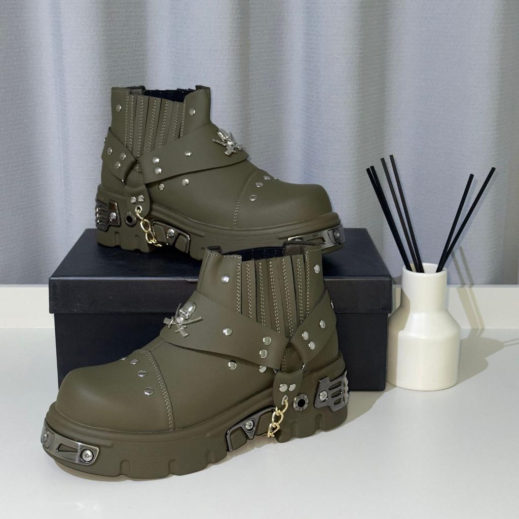 Mode Mode Homme Bottes à Rivets Niche Tendance Bottes à Semelles Épaisses Bottes de Locomotive Polyvalentes Homme Style Punk Botte de Chevalier Botas Hombre