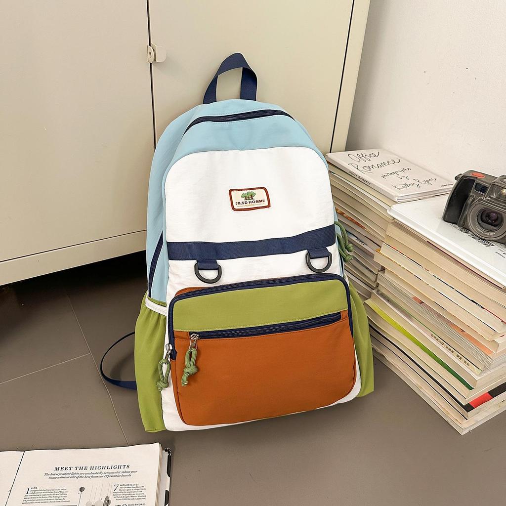 Modny plecak dziecięcy w bloki kolorystyczne - Uroczy i wytrzymały dla chłopców i dziewcząt ze szkoły podstawowej