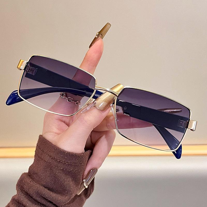 Non-polarized Vintage Small Frame High-end Simple Fashion Sunglasses Women's Men's Street Photography Fashion Sunglasses