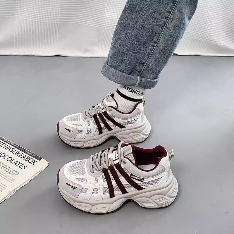 

Thick-soled super-fire dad shoes women s spring 2025 new models heightened breathable versatile lightweight sports and leisure shoes 40