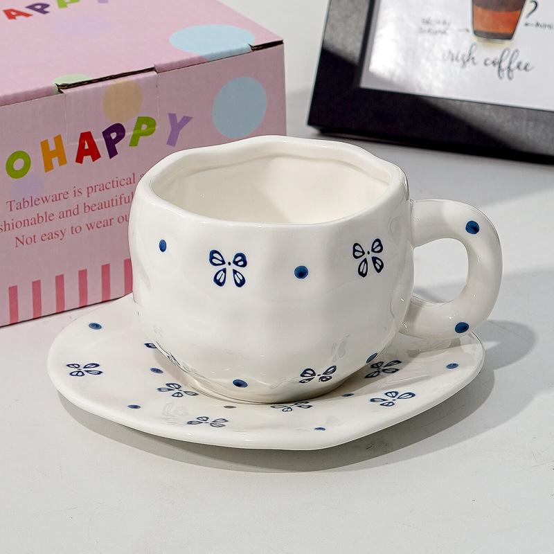 Creative Cute Flower Ceramic Coffee Mug Simple Couple Mug Exquisite Afternoon Tea Dessert Cup Office Mug Birthday Gift Art Decor
