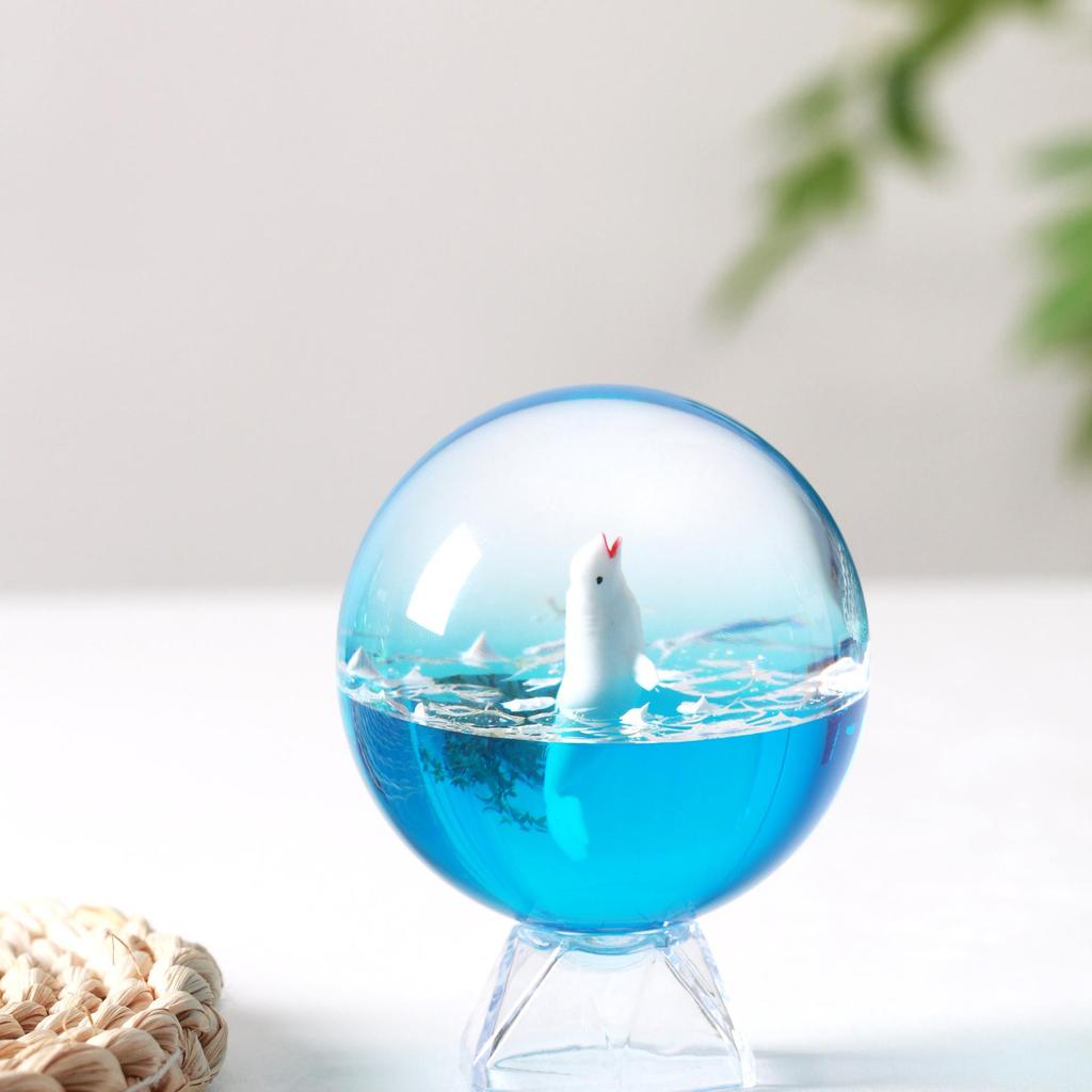 Ocean Whale Resin Crystal Ball Night Light Music Box – Ideal Birthday Gift for Kids & Friends