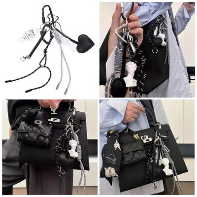 Elegant Statue Keychain Rope Key Holder Unique Sculpture Key Pendant Artistic Keychain Art Bag Charm Suitable for Key