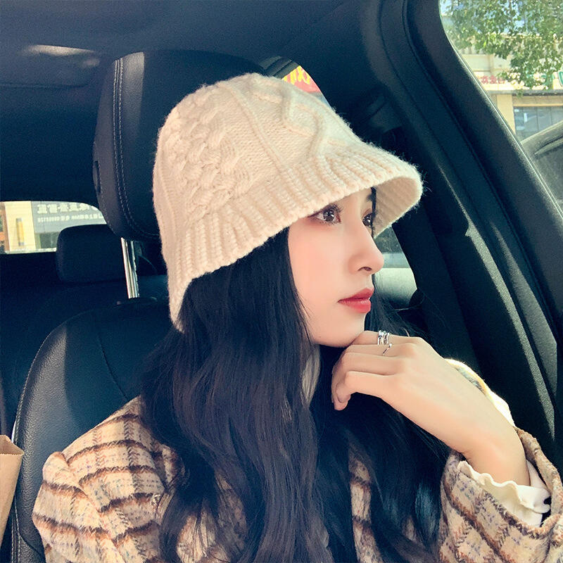 Women s Bucket Hat Winter Knitted Fur Beanie Hat BUCKET22_Ivory