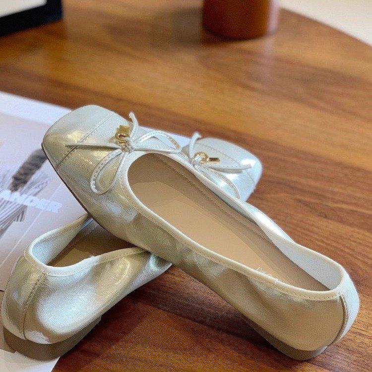 2025 autumn French flat-soled single shoes women's new soft-soled bow one-pedal Mary Jane shoes shallow-mouth grandma shoes