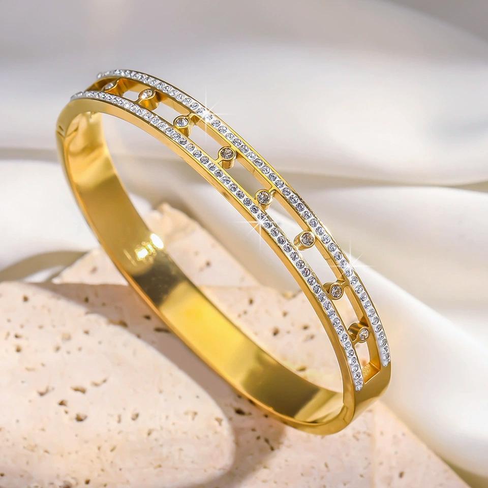 Htpwe Stainless Steel Glossy Zirconium Round Bead Combination Bracelet Set Women Plated 18k Couple Holiday Gift Bracelet Zircon