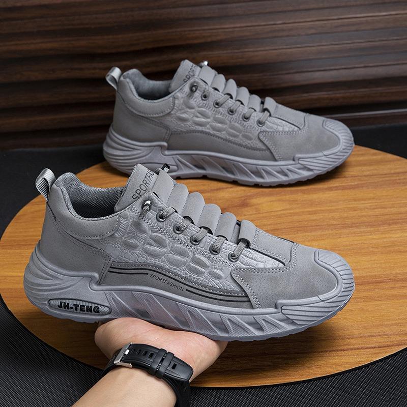 Große Schuhe Herbst und Winter Neue Schuhe Outdoorschuhe Rutschfest und verschleißfest Einzelne Baumwolle Freizeitschuhe