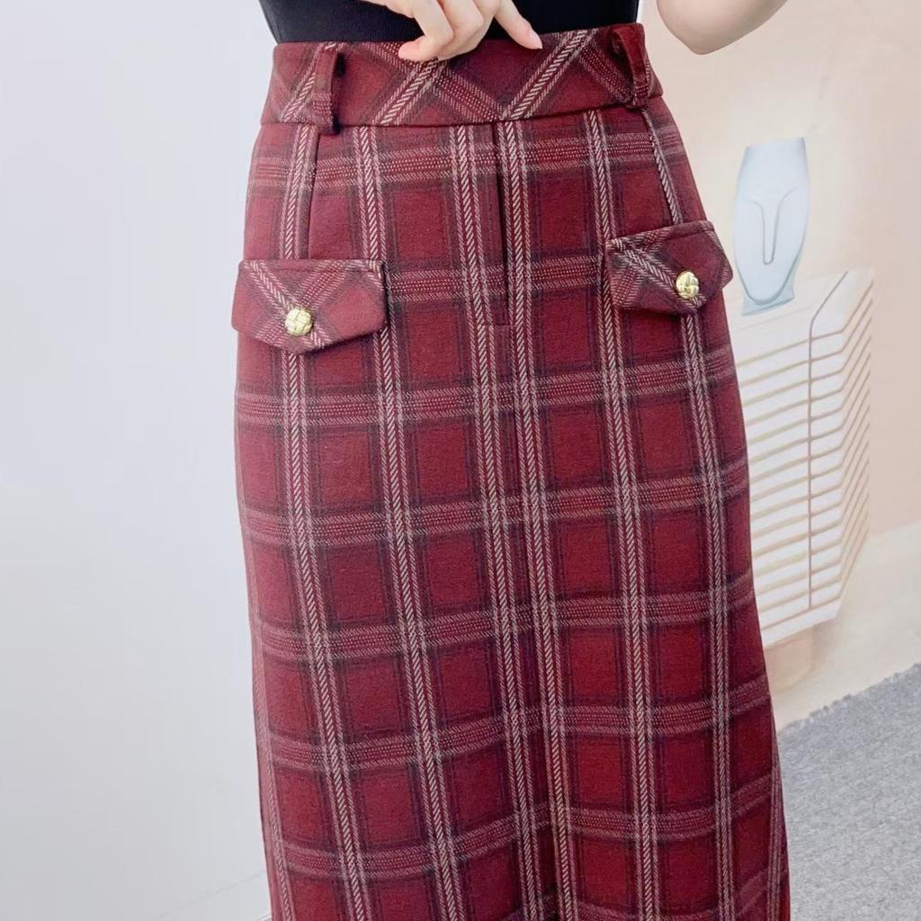 Spring 2026 Counter Collection: High-Waisted Plaid Wool Knee-Length Skirt 266/H6