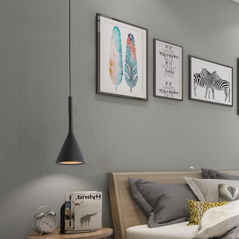 Nordic Wrought Iron Pendant Light - Modern Creative Single-Head Lamp for Restaurant, Bar, Bedroom, and Bedside.