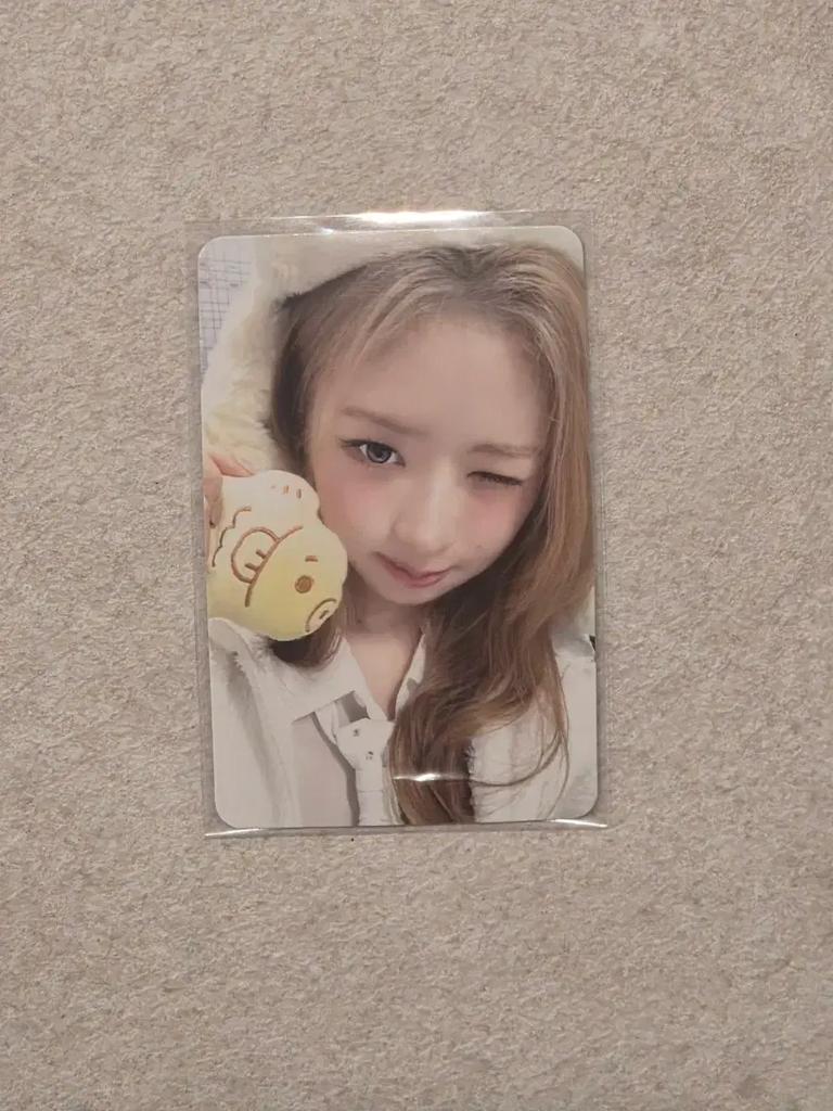 IVE Ray Secret Hello Live Poka