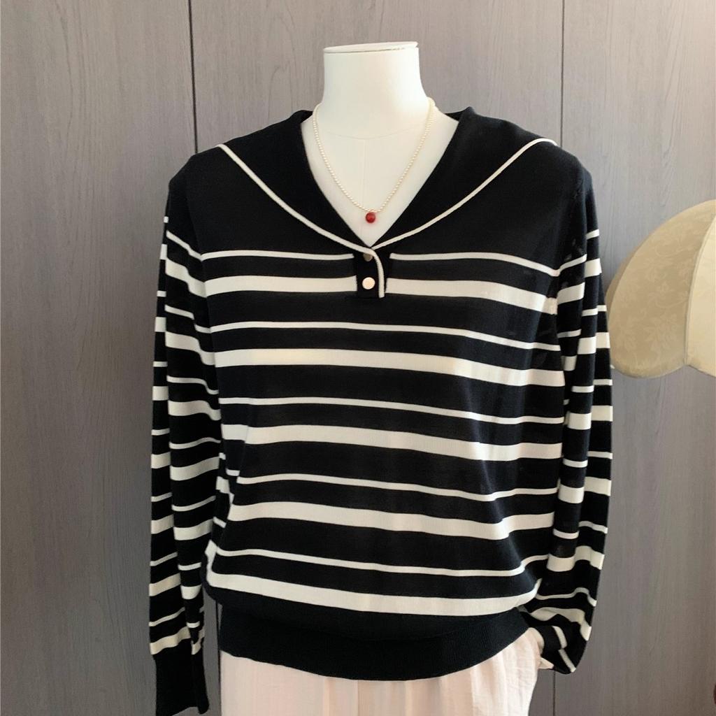 This Autumn and Winter Fashion Design Features A Simple Navy Neck Striped Long-sleeved Knitted Sweater and A Loose, Slimming Base Layer for Women