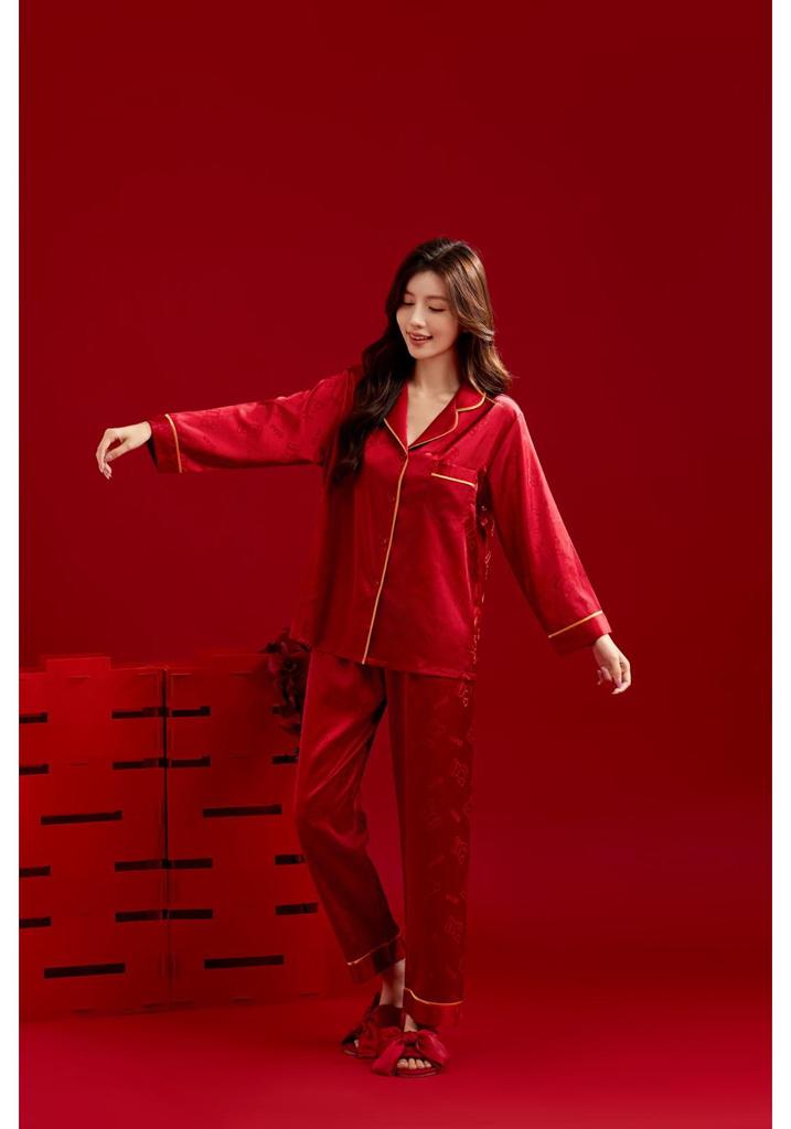 Fashionable Red Wedding Couple Pajamas: Women's Ice Silk Long Sleeve Set & Men's Casual Homewear for Spring/Autumn