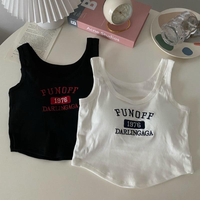 Hong Kong Print Everything Up Camisole Girl with A Sexy Short Spice Girl Suspenders Breast Cushion Base