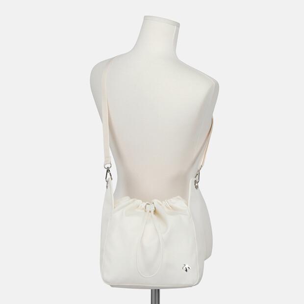Descente Women'S Bucket Bag Ivory Sr122Ubg15