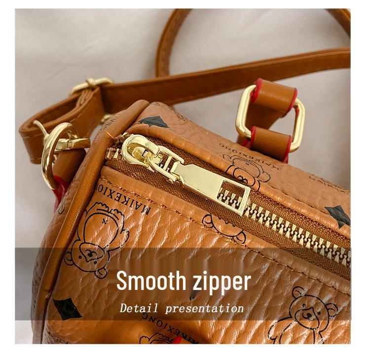 2025 Women's Versatile Crossbody Pillow Bag: New Classic Fashion Handbag