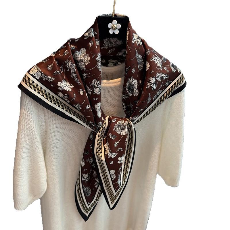 Light luxury high-end large triangular scarf women's soft twill silk classic versatile scarf shoulder white-collar office scarf silk scarf