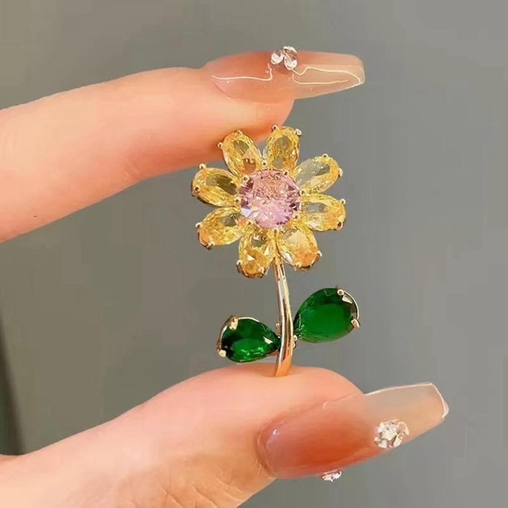 High-End Sparkle Zirconia Flower Stud Earrings & Necklace for Women - Versatile Luxury Design