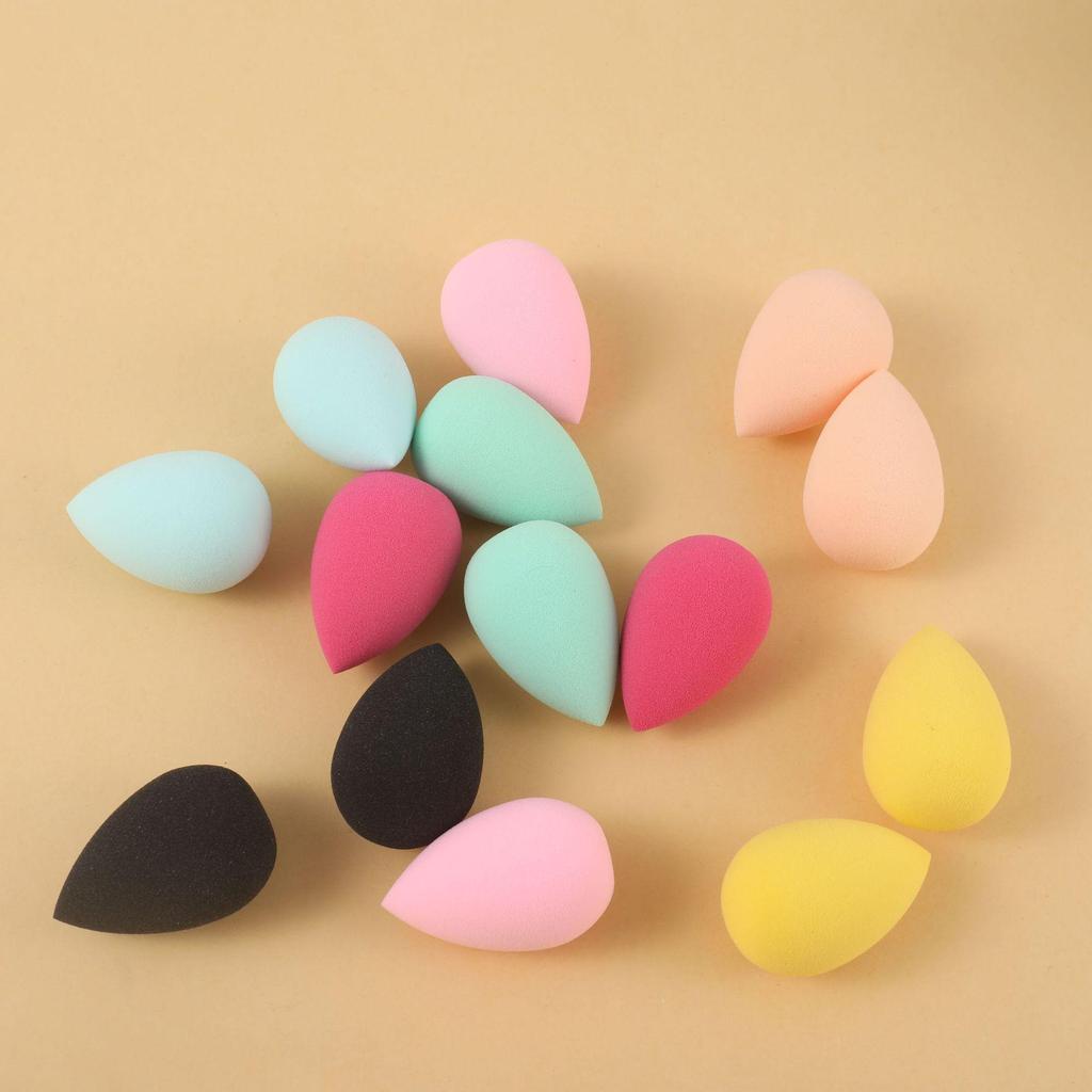 Mini Water Drop Makeup Sponge: Soft, Q-Bounce, Dual-Use for Dry & Wet, Expands Large When Wet, Non-Powder-Absorbing Cushion.