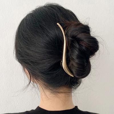 S Pattern Metal Hair Claw Clips for Women Vintage Geometric Hair Clamps Bath Crab Headband Hairpin Girls Hair Accessories