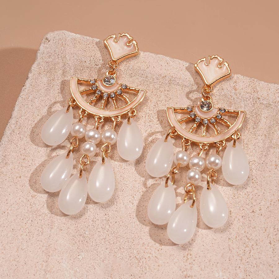 Diamond-set imitation pearl glass dripping oil ginkgo biloba leaf water drop fringed silver needle earrings personalized niche earrings