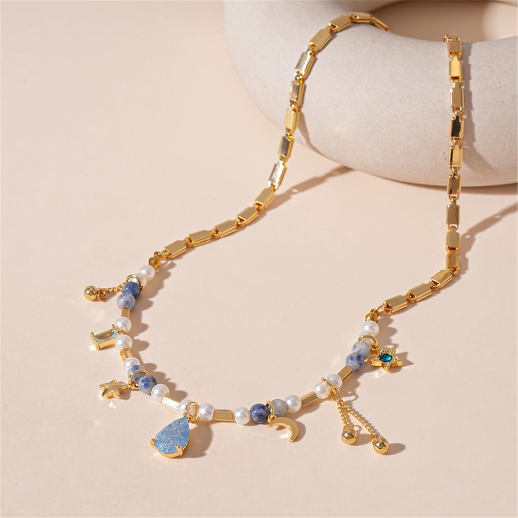 Vintage Inspired Star And Moon Pendant Necklace Adjustable Length Neckchain Fashion Jewelry For Elegant Occasions