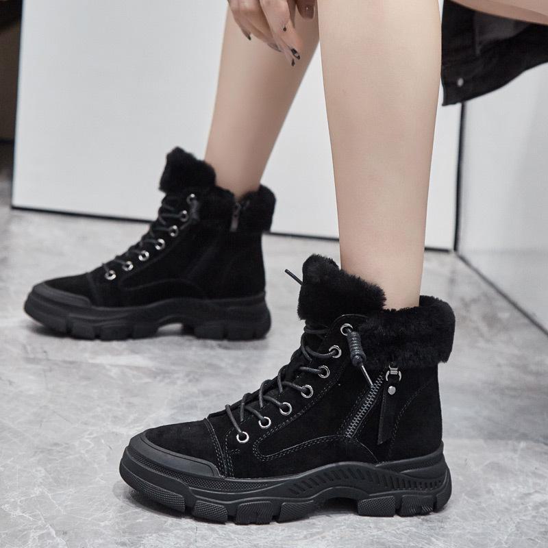 2024 Autumn/Winter Women's Velvet Martin Boots: British Style, Thick-Soled, Furry Casual Cotton Footwear