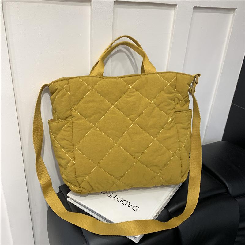 Autumn and Winter Commuting Large-capacity Tote Bag, Student Class Shoulder Bag, Cotton Clothes, Messenger Bag, Soft Waxy Handbag