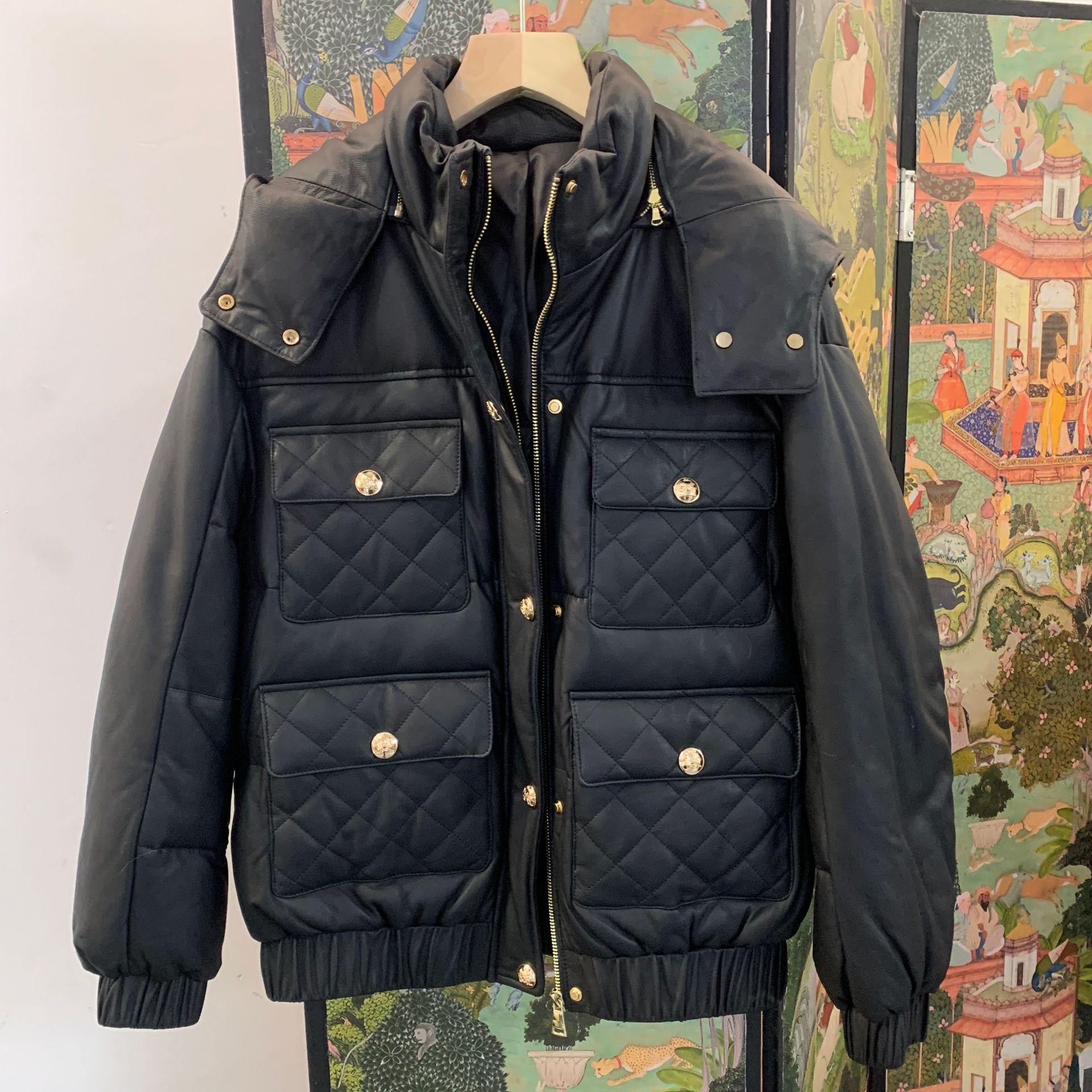 

Новая куртка Xiaoxiang из натуральной кожи с гусиным пухом и овчиной, короткая повседневная женская куртка с капюшоном, зимняя L чёрный