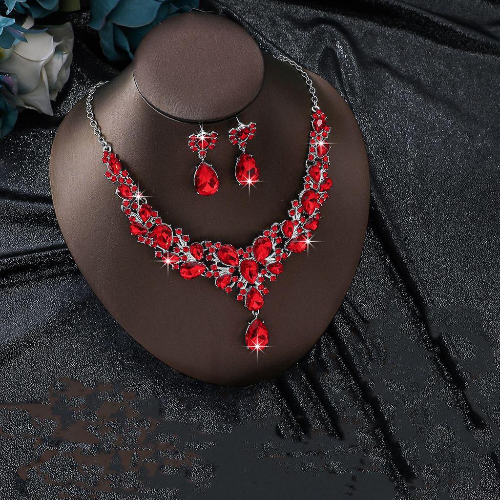 Elegant Rhinestone Water Drop Necklace Set - High-End European & American Court Style Jewelry for Women