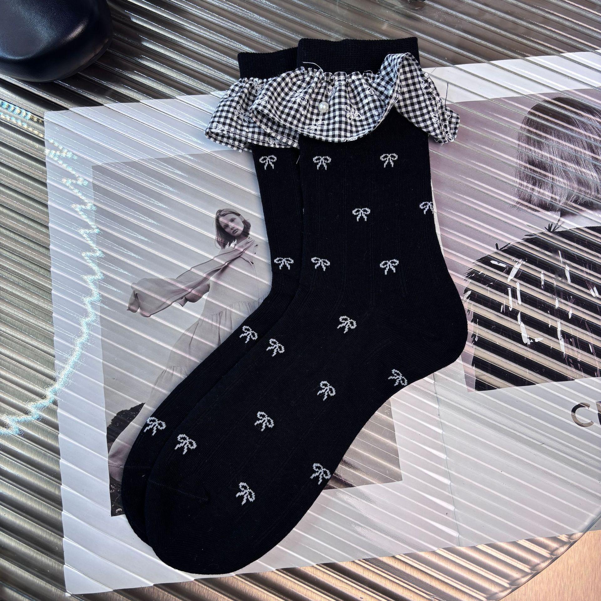 European Plaid Pearl Bow Mid-Calf Socks - Spring/Summer 2026 Collection чёрный