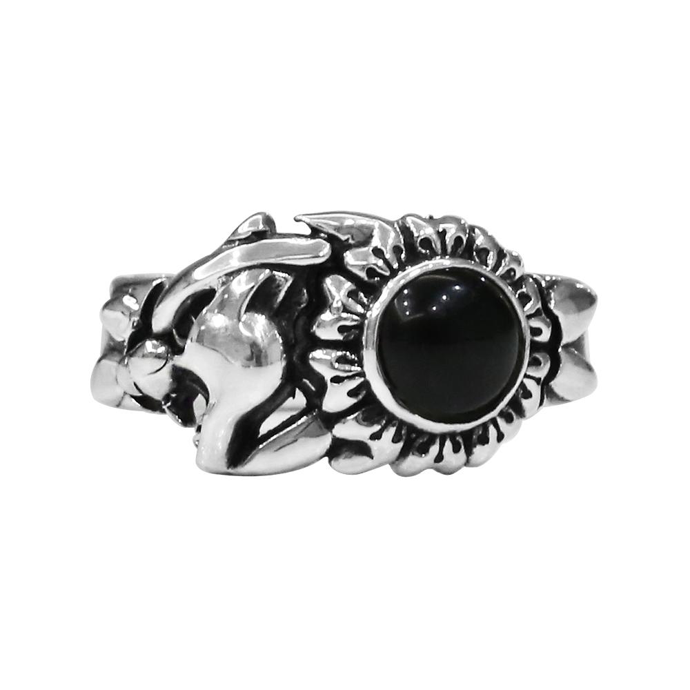 Anonymous Artisan Panther Flower Ring - Onyx