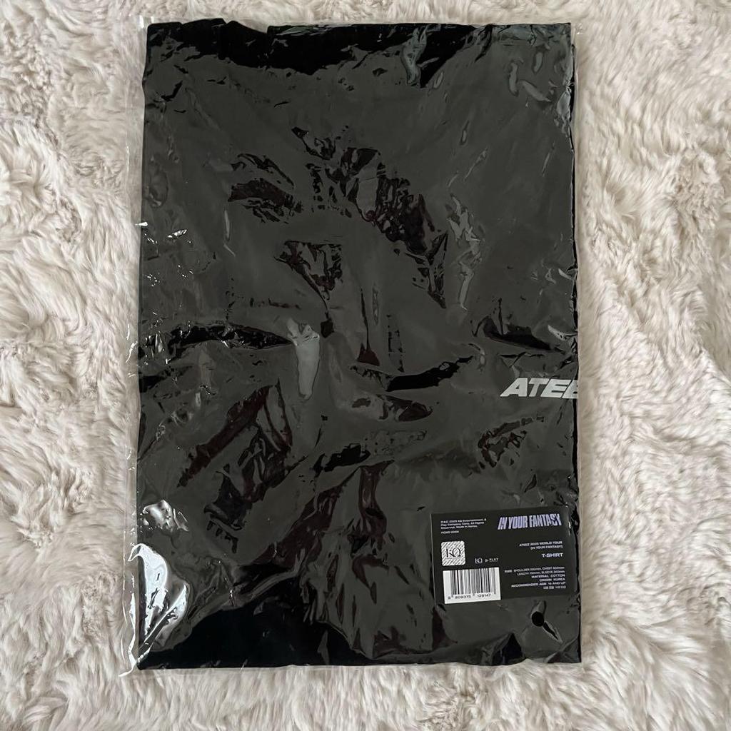 [USED] ATEEZ Tour T-shirt INYOUR FANTASY