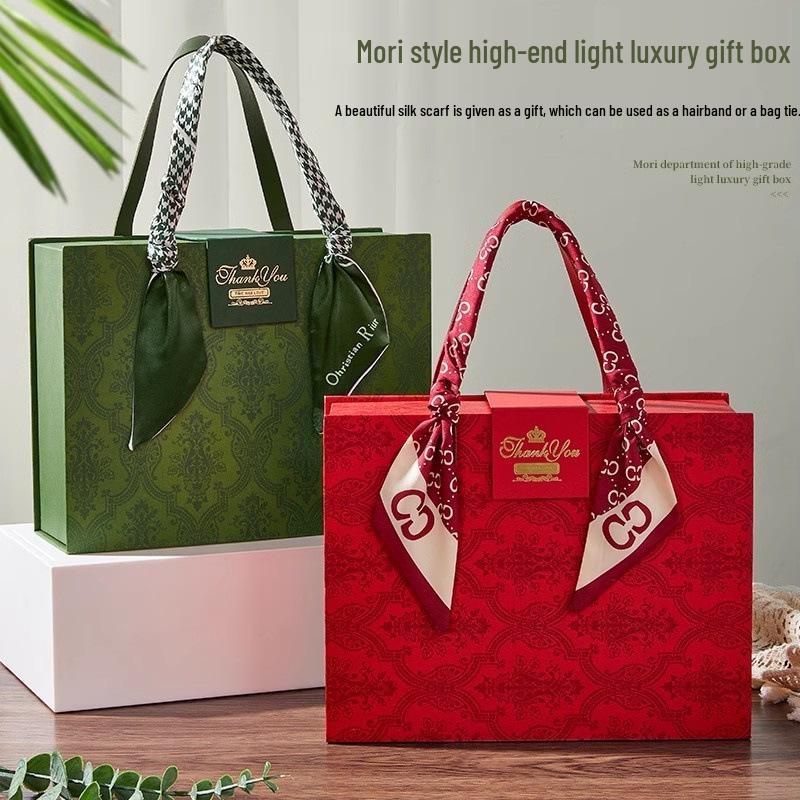 Elegant Teacher's Day Gift Box for Bridesmaids and Wedding Guests