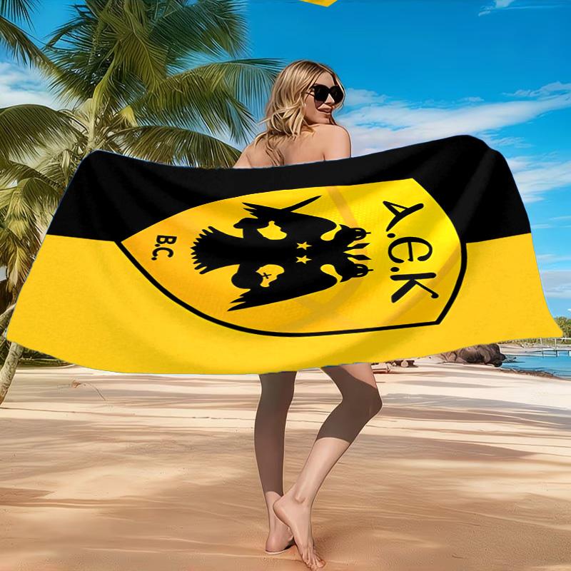 Asciugamano da Spiaggia AEK Atene con Design dello Stemma Oro e Nero, Asciugatura Rapida, Facile da Curare, Adatto Sia per il Fitness che per le Vacanze al Mare, Essenziale per lo Sport