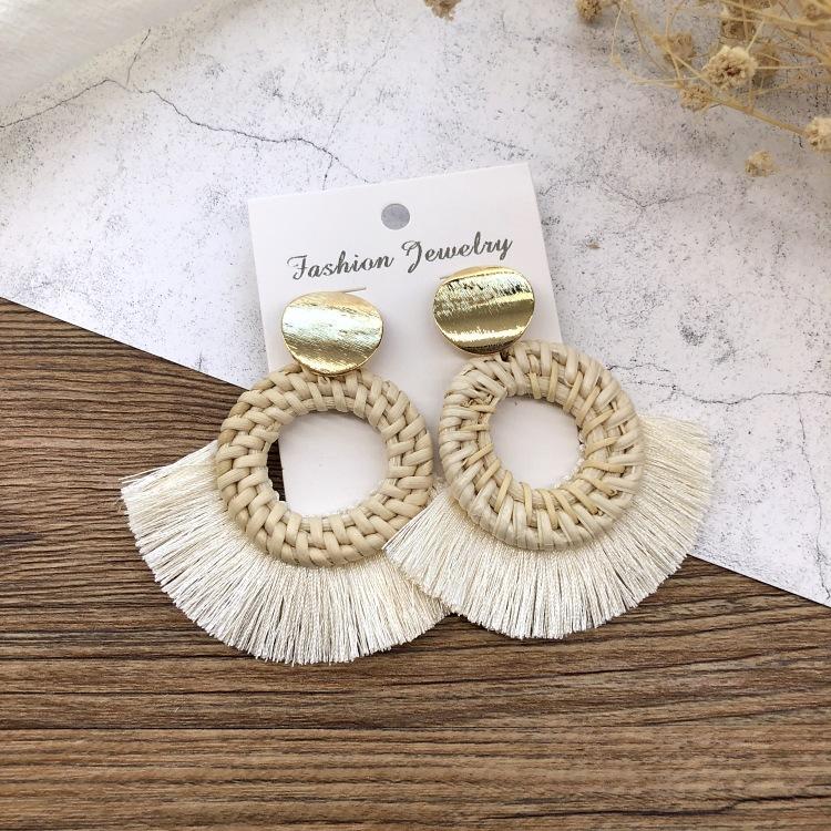 Holiday Style Handmade Grass Rattan Woven Earrings Retro Fringed Simple Stud Earrings Temperament Versatile Women's Earrings