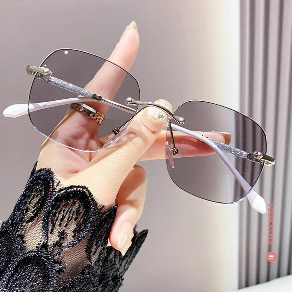 Pochromic Reading Glasses for Women Anti-blue Light Presbyopia Eyegalsses Vintage Optical Eyewear Glasses