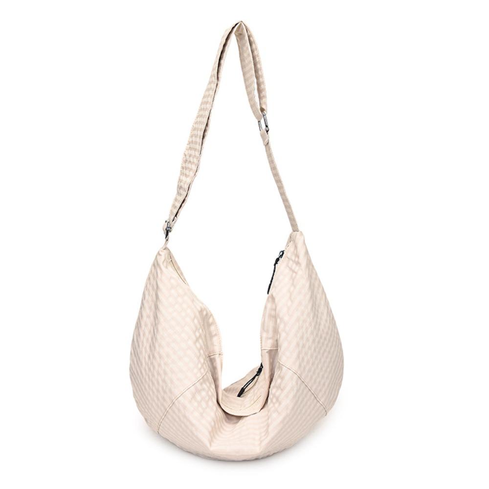 

Commuting Single Shoulder Bag Large Capacity Hobos Crossbody Bag Nylon Dumpling Bag Office Worker