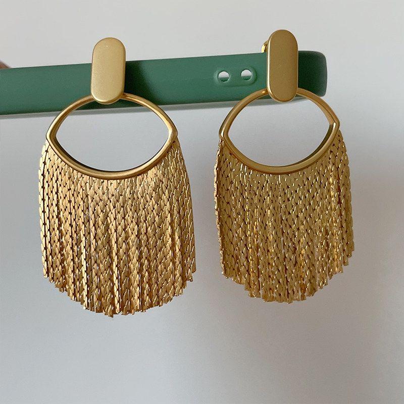 Fashion Style Exaggerating Tassel Earrings Golden Wheat Fashionable Small Face Unique Niche Style Female Earrings Non-Piercing Ear Clip Silver Needle Earrings