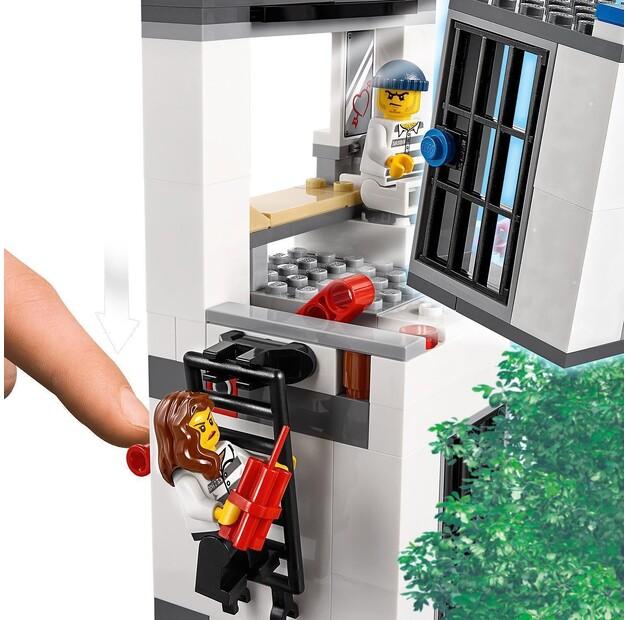 LEGO City 60246 Police Station