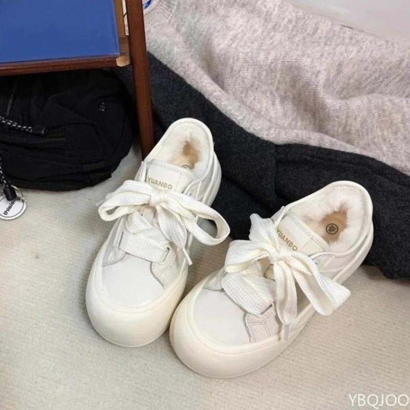 Thick soled high head bread shoes for winter female students providing warmth comfort simple comfortable white shoes