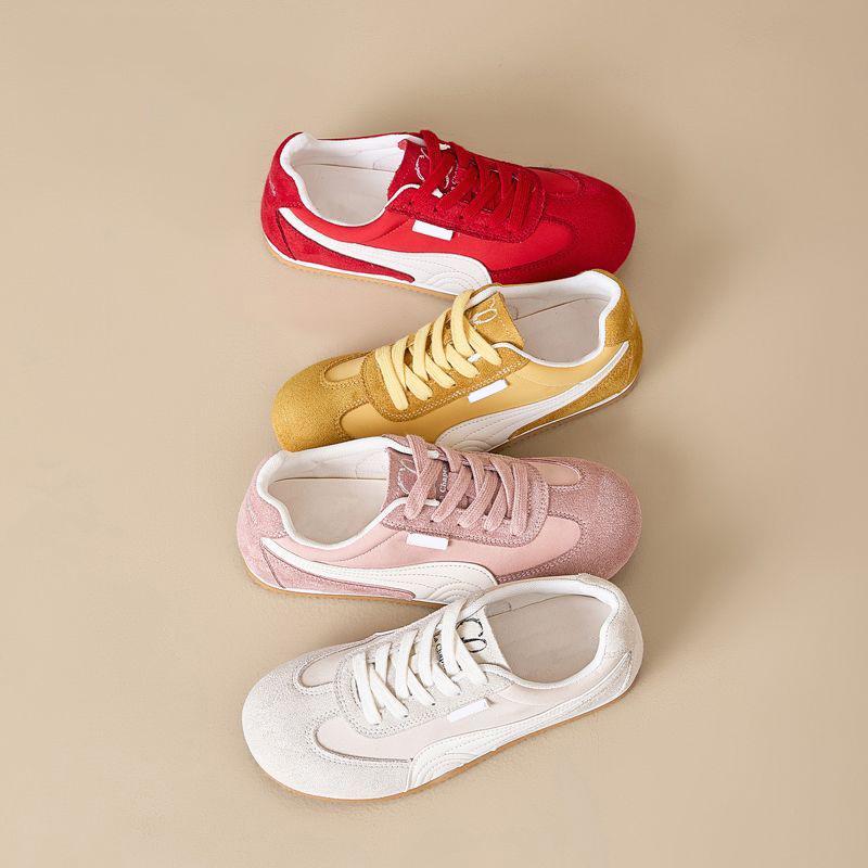 Korean Style Women's White Sneakers: Versatile, Soft Sole, Non-Slip, Comfortable Flat Trainers