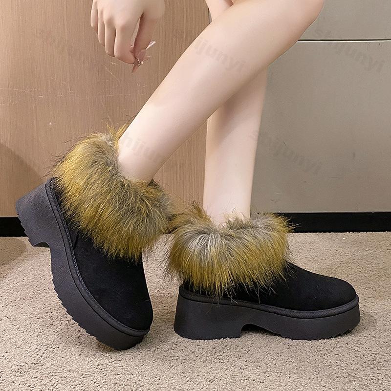 Women's Slip on Cotton Shoes 2026 Winter Thicken Warm Plush Short Boots Comfortable Fashion Height Increase Non Slip Snow Boots