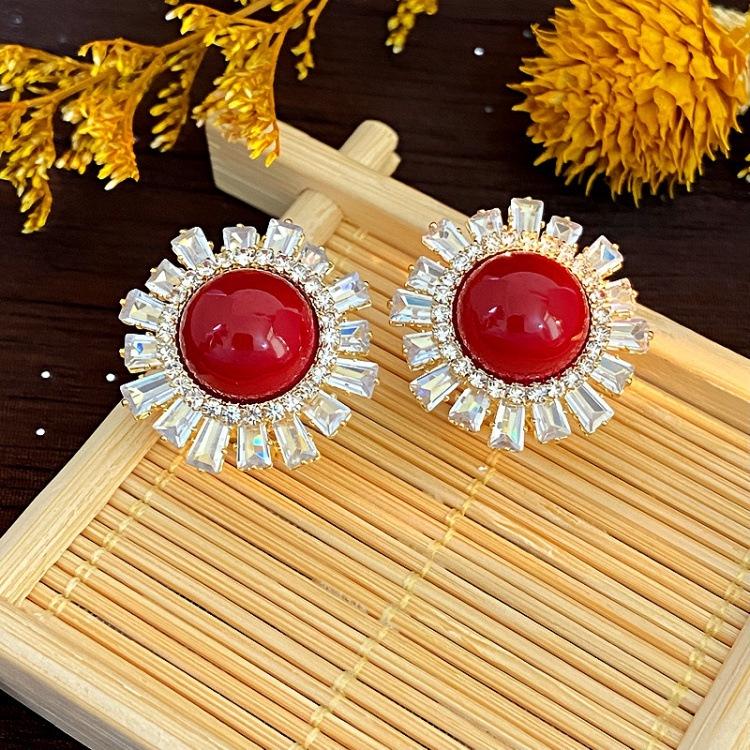 Koreanischer Stil 925 Silber Schmetterling & Quaste Ohrringe mit Zirkonia, Strass und Perlen Akzenten für Herbst/Winter.