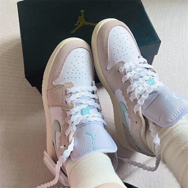 (GS) Air Jordan 1 Low GS 'Guava Ice Jade' Kids' DZ5356-800